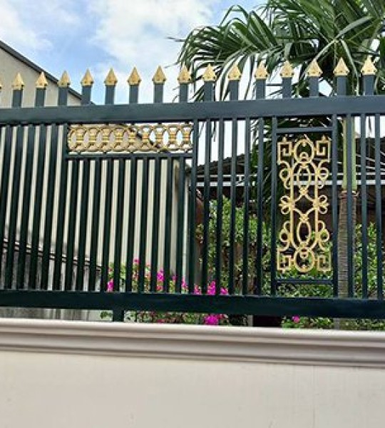 Báo Giá Thi Công Hàng Rào Sắt Tại TPHCM