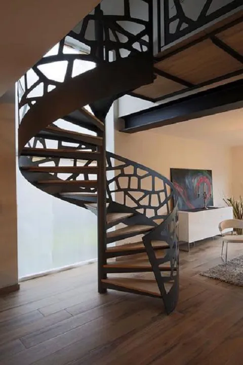 bao-gia-cau-thang-sat6