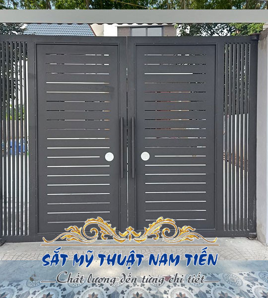 Mẫu cửa sắt 2 cánh - MCS02