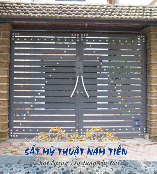 Mẫu cửa sắt 2 cánh - MCS04