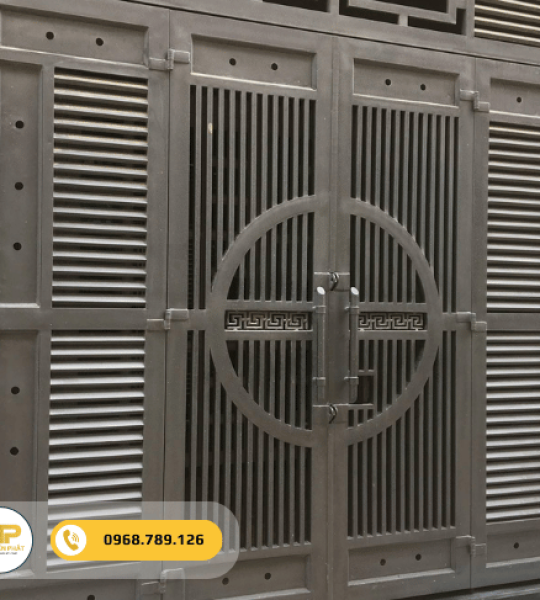 Cửa cổng sắt nhà phố