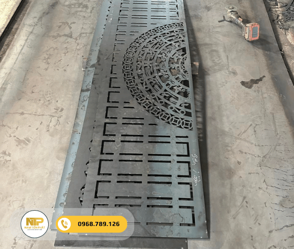 Cửa cổng sắt CNC