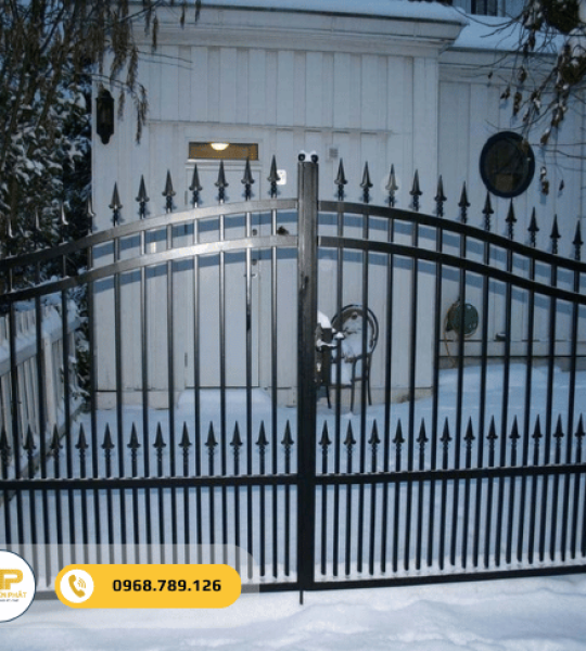 Cửa cổng sắt 2 cánh