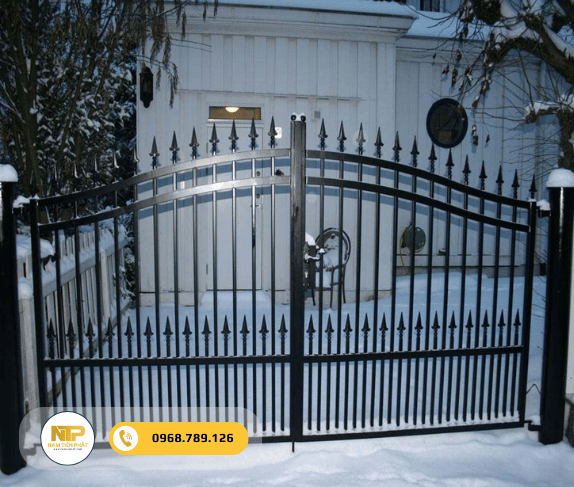 Cửa cổng sắt 2 cánh