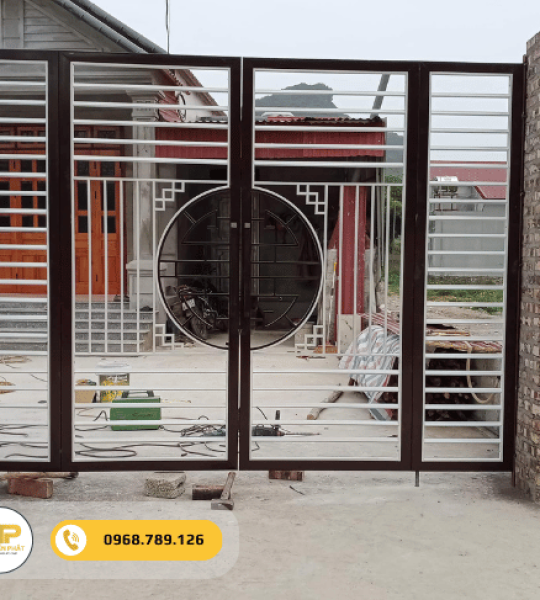 Cửa cổng sắt nhà cấp 4