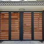 Nên chọn Cửa cổng sắt hay inox