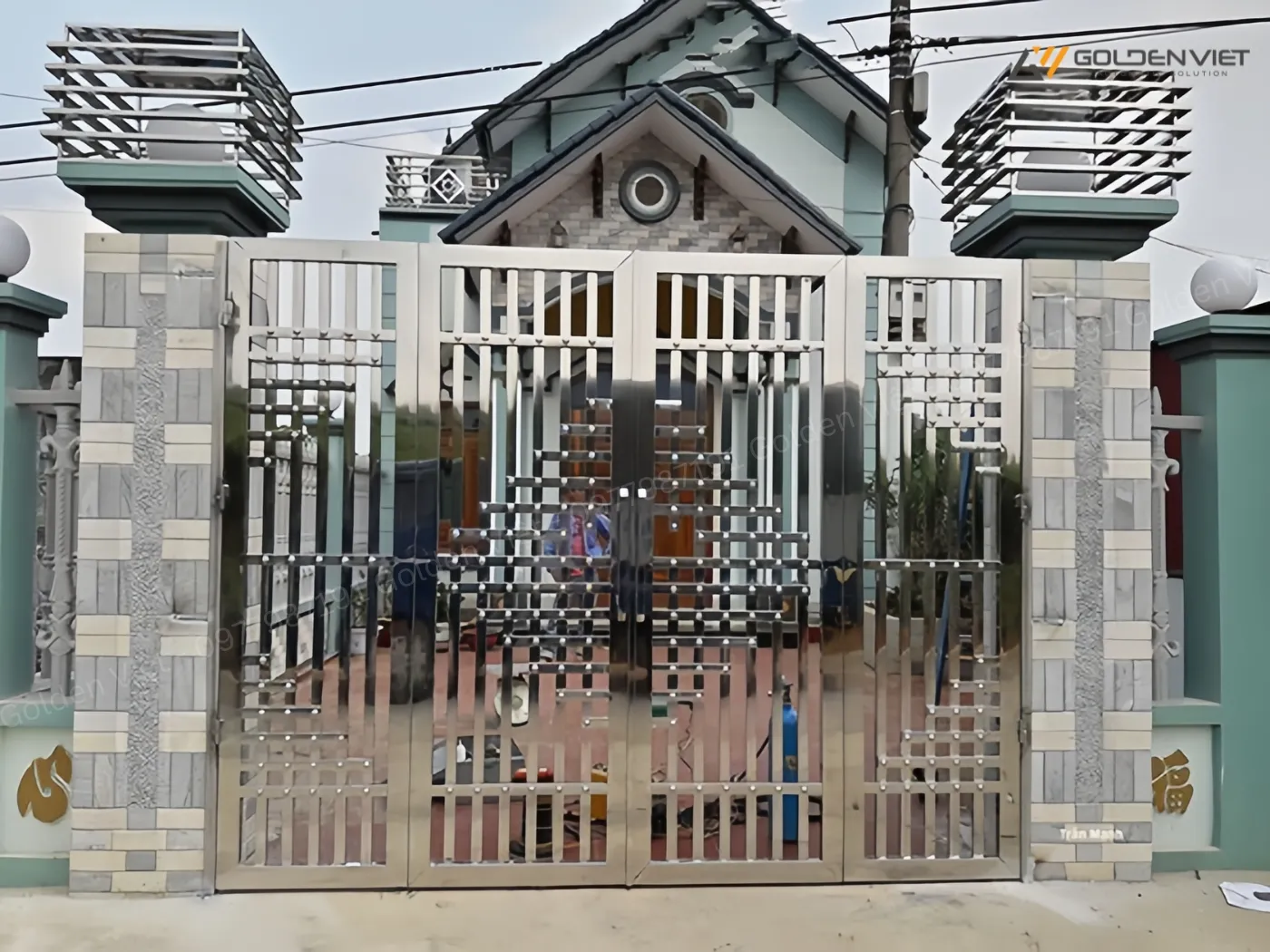 cua-cong-sat-ket-hop-inox2