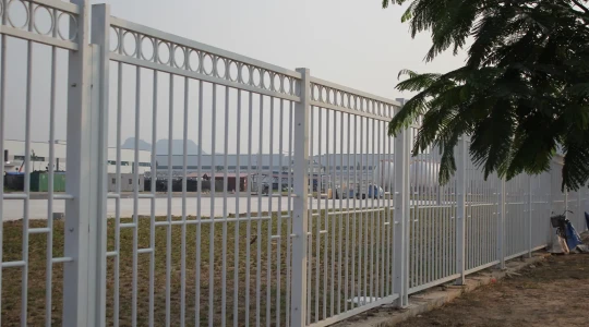 Gia công hàng rào sắt