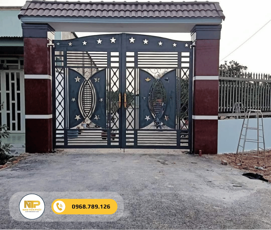 cua-cong-sat-nha-cap-4-118