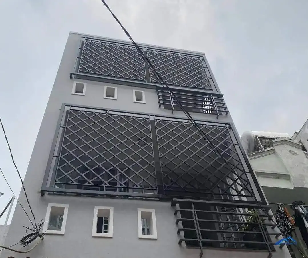 khung-sat-bao-ve-chong-trom