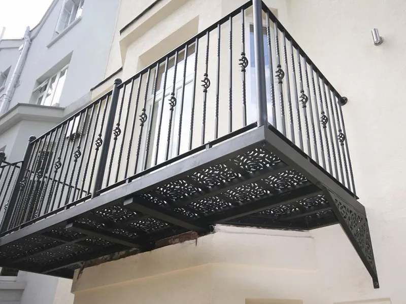 lan-can-sat-ban-cong1