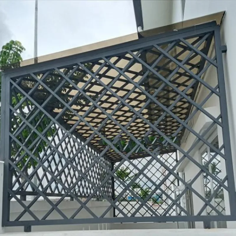 Thi công khung sắt bảo vệ theo yêu cầu