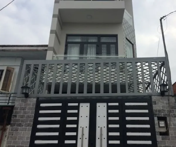 thi-cong-khung-sat-bao-ve-theo-yeu-cau2