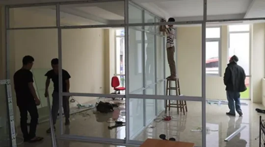 Thi công nhôm kính